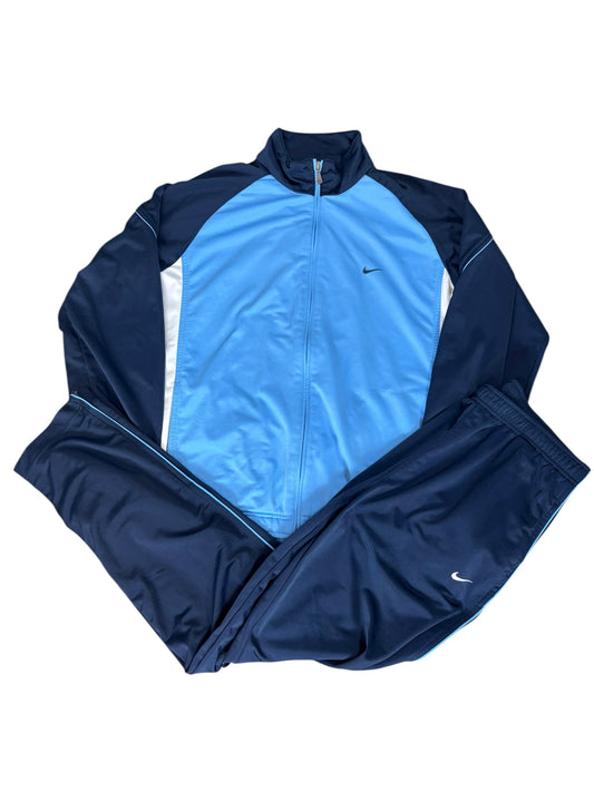 Nike Tracksuit (L)
