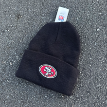 Load image into Gallery viewer, San Francisco 49ers Beanie
