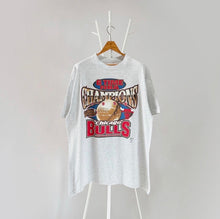 Load image into Gallery viewer, Chicago Bulls Champs Tee - XL
