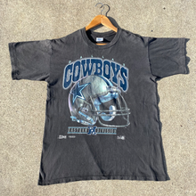 Load image into Gallery viewer, Dallas Cowboys 90&#39;s Helmet tee - L

