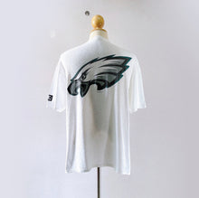 Load image into Gallery viewer, Philadelphia Eagles Tee - L
