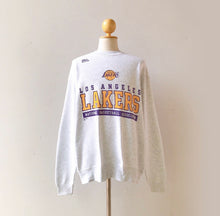 Load image into Gallery viewer, Los Angeles Lakers Crewneck - XL
