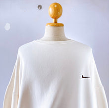 Load image into Gallery viewer, Nike Swoosh Oversized Crewneck - L
