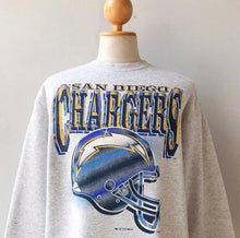 Load image into Gallery viewer, San Diego Chargers Crewneck - L
