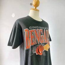 Load image into Gallery viewer, Cincinatti Bengals NFL Tee - L
