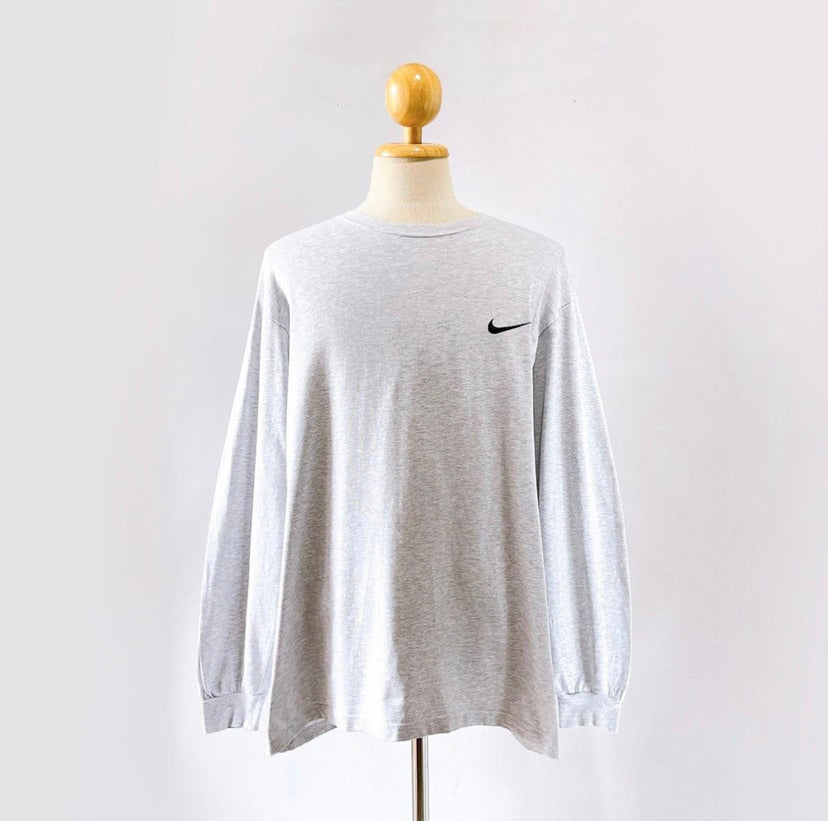 Nike Swoosh Long Sleeve Tee - L
