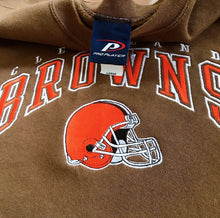 Load image into Gallery viewer, Cleveland Browns Crewneck - L
