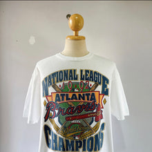 Load image into Gallery viewer, Atlanta Braves MLB Tee - L
