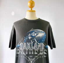 Load image into Gallery viewer, Oakland Raiders NFL Tee - M
