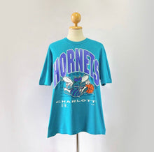 Load image into Gallery viewer, Charlotte Hornets Graphic Tee - XL
