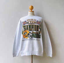 Load image into Gallery viewer, Green Bay Packers NFC Champs Crewneck - XL
