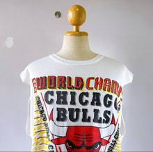 Load image into Gallery viewer, Chicago Bulls Three Peat Tank Singlet - XL
