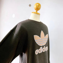 Load image into Gallery viewer, Adidas 90’s Logo Crewneck - L
