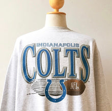 Load image into Gallery viewer, Indianapolis Colts NFL Crewneck - M
