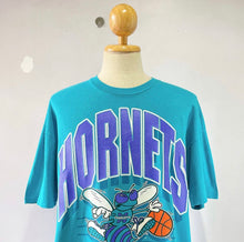 Load image into Gallery viewer, Charlotte Hornets Graphic Tee - XL
