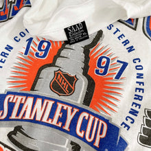 Load image into Gallery viewer, Philadelphia Flyers Stanley Cup 97’ Tee - XL

