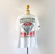 Load image into Gallery viewer, San Francisco 49ers Super Bowl Champs Tee - L
