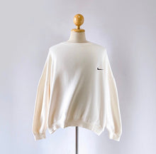 Load image into Gallery viewer, Nike Swoosh Oversized Crewneck - L
