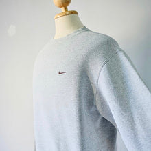 Load image into Gallery viewer, Nike Mini Swoosh Crewneck - M

